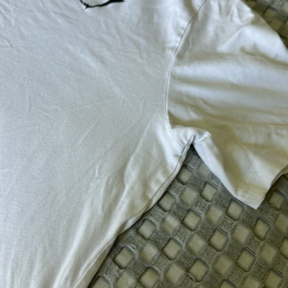 White GymShark T-Shirt - Picture 5 of 8